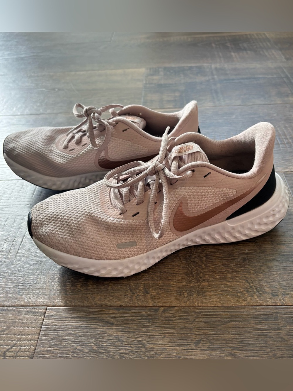 Nike Pink and Rose Gold Women's Running Sneakers Winflo 6 Size US 8
